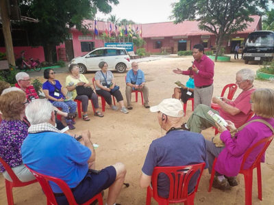 Sarin meeting with Road Scholars
